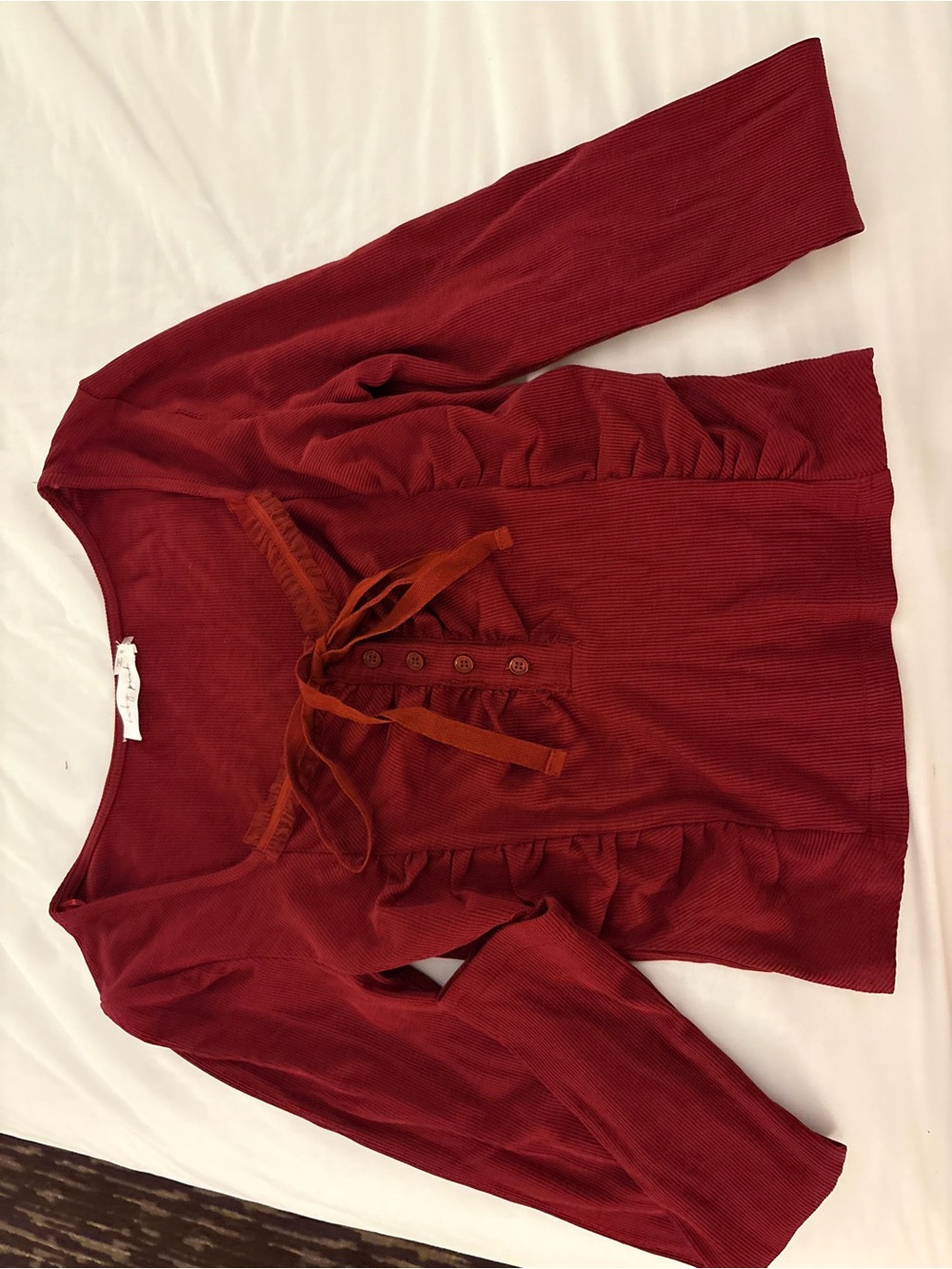 Baby pink long sleeve maroon crop top!